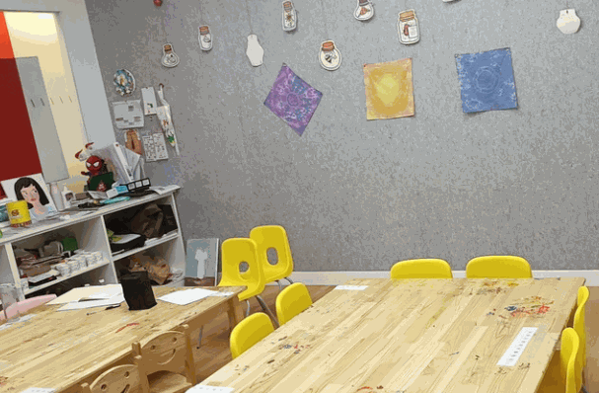 橡皮虫国际美校